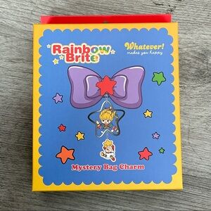 RAINBOW BRITE MYSTERY BOX PUFFY BOW CHARM BAG CHARMS